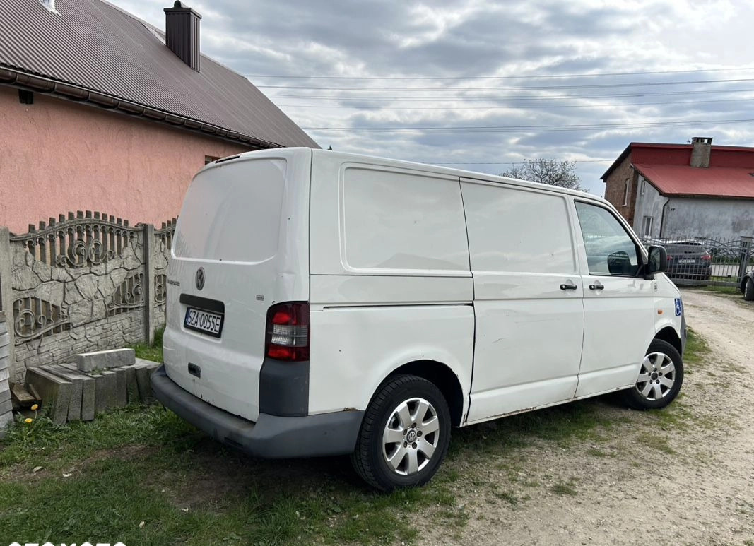 Volkswagen Transporter cena 12900 przebieg: 453000, rok produkcji 2006 z Ćmielów małe 56